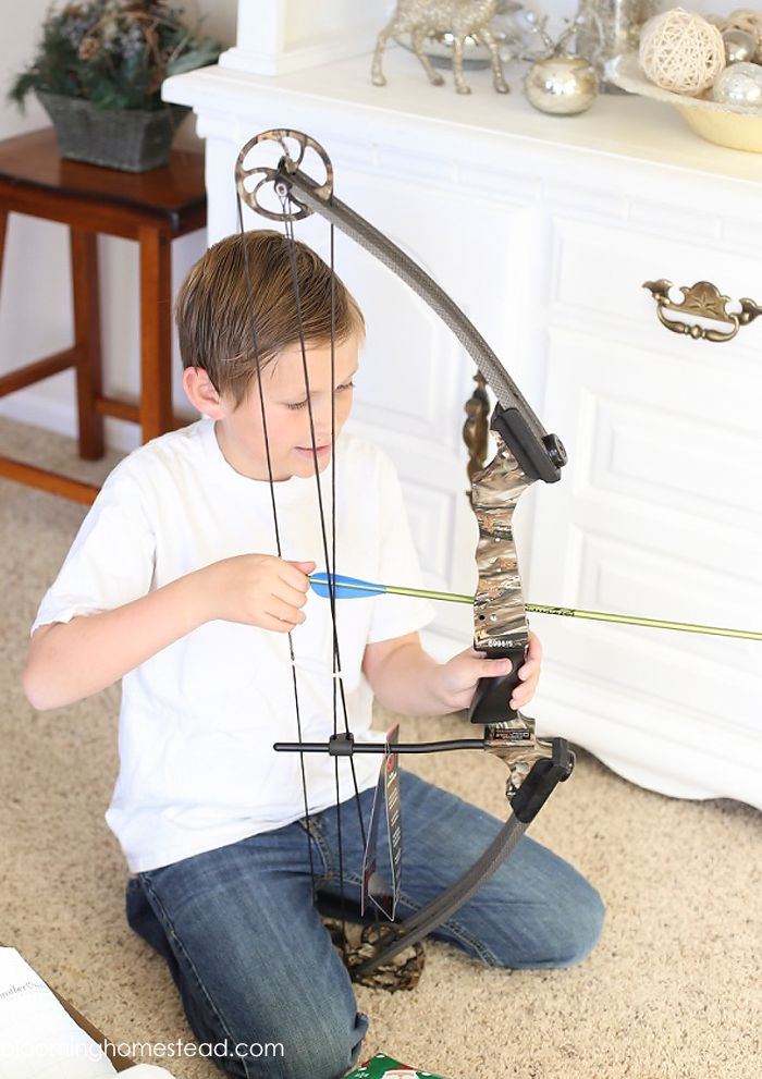 Gift Idea with Genesis bows and a Giveaway! (closed) Blooming Homestead